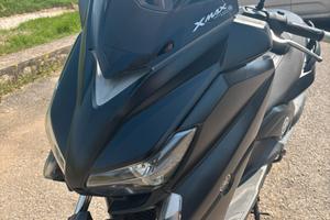 Yamaha XMAX iron con ABS