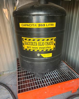 Fusto olio esausto con grata sotto