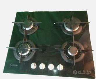 Indesit fornello a gas 4 fuochi