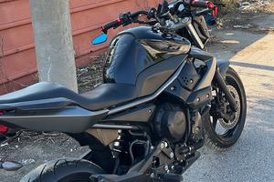 Yamaha XJ6