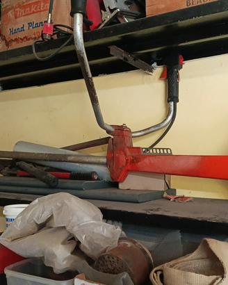 decespugliatore Hitachi 50