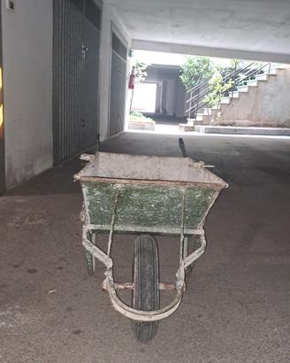 carriola per lavori Edili montacarico