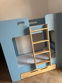 Letto castello con cassetto