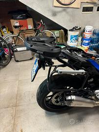 Supporto valigie e bauletto givi BMW F900XR