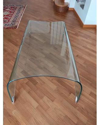 Tavolino Genio in cristallo curvato e metallo