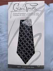 Cravatta in seta