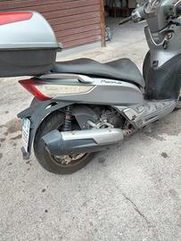 Kymco people 300