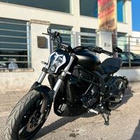 Benelli 502c guidabile con patente A2