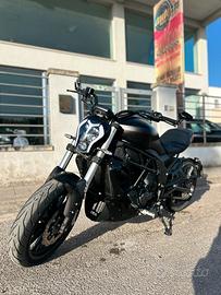 Benelli 502c guidabile con patente A2