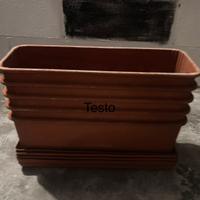 Vasi rettangolari con sottovaso