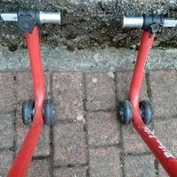 cavalletto moto stradale 