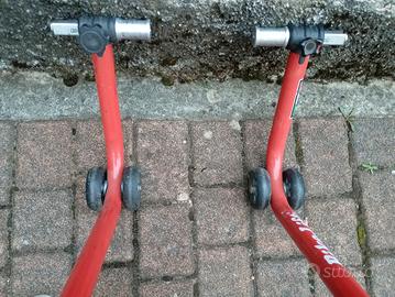 cavalletto moto stradale 