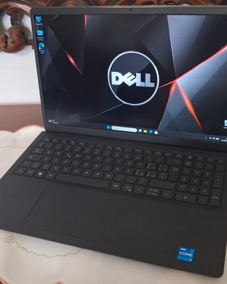 DELL 3520 i5-1235U 16 RAM 256 SSD 15"