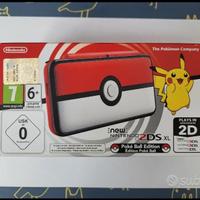 New Nintendo 2DS XL Pokeball Edition