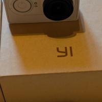 action camera Yi