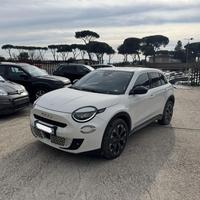 FIAT 600 HYBRID LA PRIMA DCT6 1.2cc 100cv 360° C