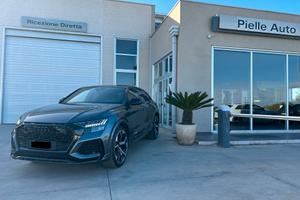 Audi RSQ8 TFSI V8 600CV quattro tiptronic