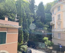 4 LOCALI A GENOVA