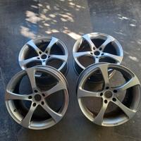 Cerchioni Mak Vertigo x Land Rover