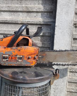 Motosega Oleo-Mac 251 AUTOMATIC