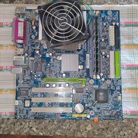 Scheda Madre vintage anni 2000