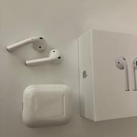 AirPods Apple