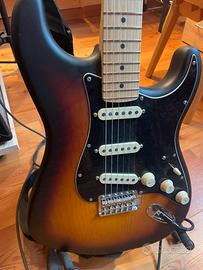Fender Lim.Ed. American Performer timber Stratoc.