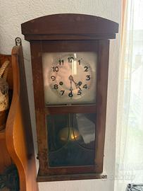 Orologio pendolo da muro