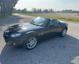 Mazda MX-5 Roadster Coupé 1.8L Fire