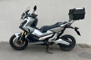 HONDA Honda X-ADV 750