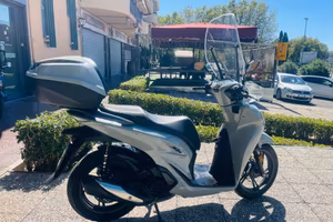 HONDA SH 150 TUTTO INCLUSO ANCHE PASSAGGIO! MINI