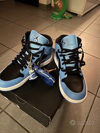 Air Jordan 1 Mid University Blue Black White