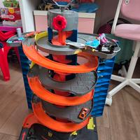 Pista Hotweels Mega Garage