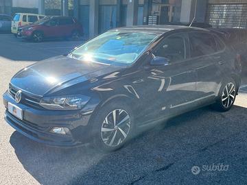 Volkswagen Polo 5 Porte Polo 5p 1.0 tgi R-Line 90c