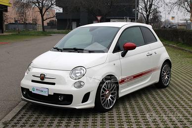 ABARTH 500 1.4 Turbo T-Jet Custom
