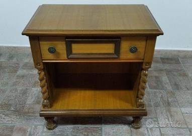 Comodino anni '60 [vintage]