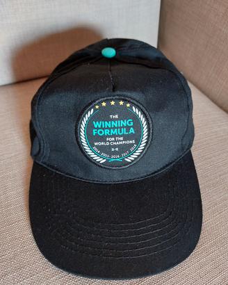 Cappellino Petronas Syntium Formula 1