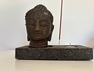 Porta incenso con  Buddha in pietra scura