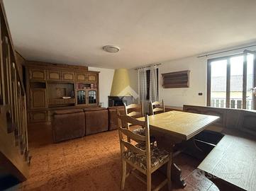 CASA INDIPENDENTE A ALTAVALLE