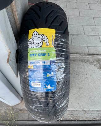 Pneumatico Michelin City Grip 2 140/60/R13 NUOVO