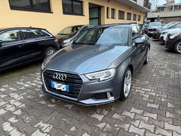 AUDI A3 Sedan 1.6 TDI 116 CV