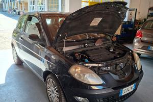 Lancia ypsilon 1.3 multijet 2004 