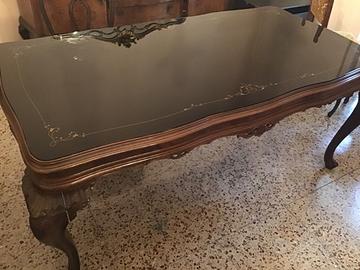 Magnifico tavolo chippendale