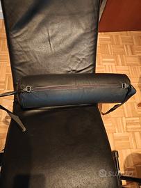 Chaise Longue in pelle nera