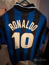 T shirt umbro ronaldo