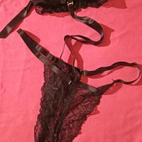 Maison close mutande in pizzo e cocker regolabile 