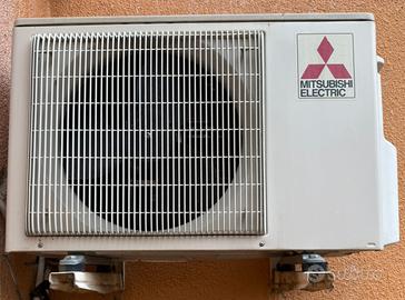 Clima unità esterna mitsubishi dual split