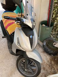 Piaggio beverly 400