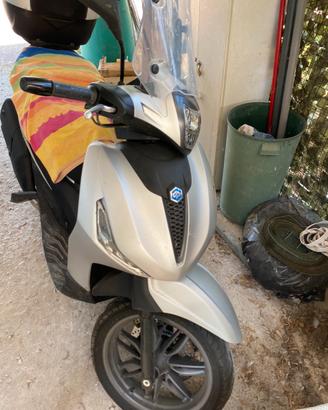Piaggio beverly 400