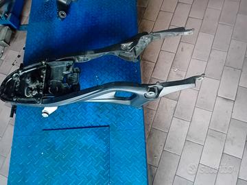 TELAIETTO POSTERIORE   DUCATI 796